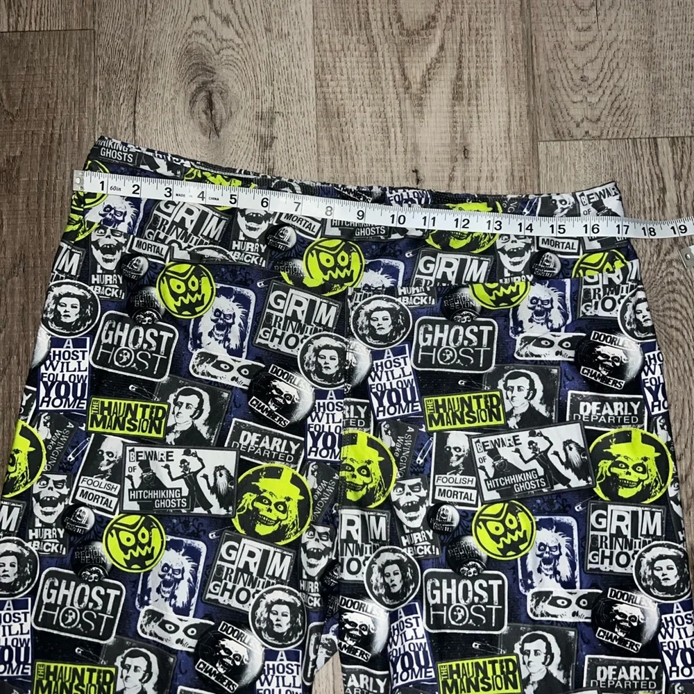 Disney Graphic Leggings in Black, White, and Neon Green XL - Picture 4 of 6